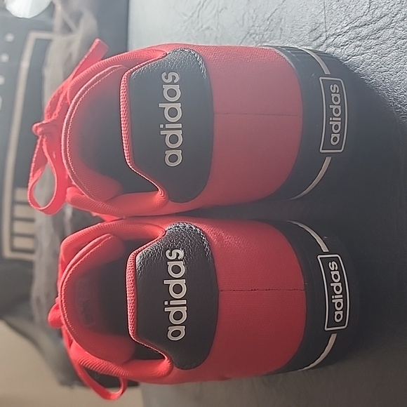 Adidas Red and Black Daily 3.0 Shoes Men's Red Size 8.5 - Picture 8 of 10